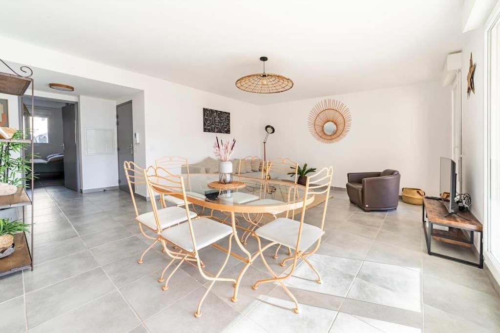 La Ciotat Beau T3, Mer, Centre, Climatisation, Parking Prive Gratuit エクステリア 写真